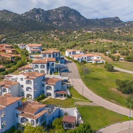 Brorent-la Maison Doree Apartment Olbia