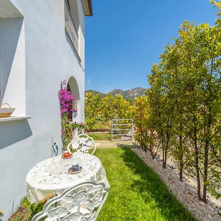 Brorent-la Maison Doree Apartment