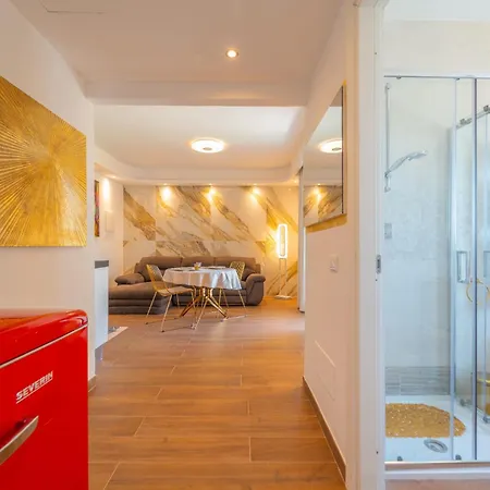 Brorent-la Maison Doree Apartment